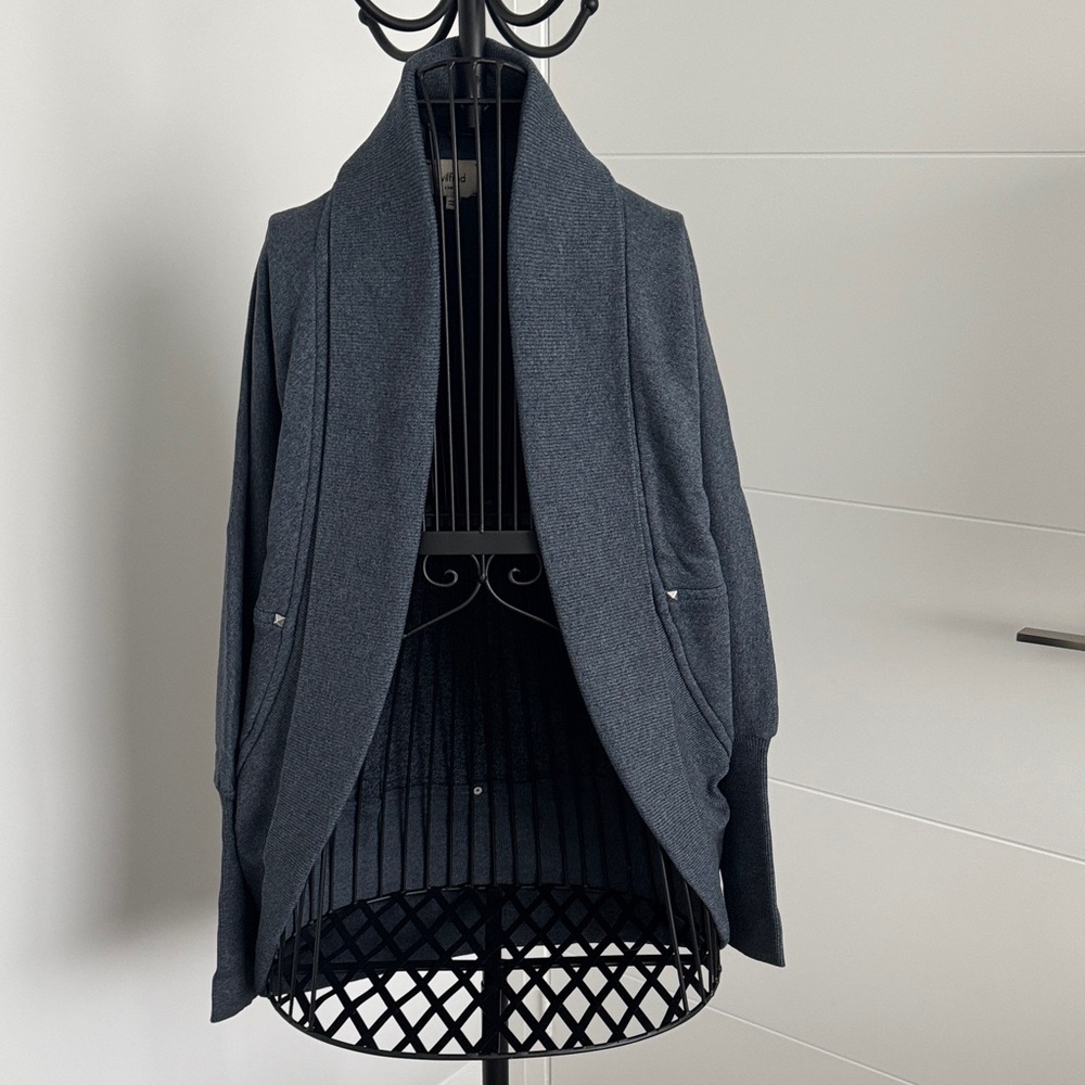 Wilfred Diderot Cardigan navy blue